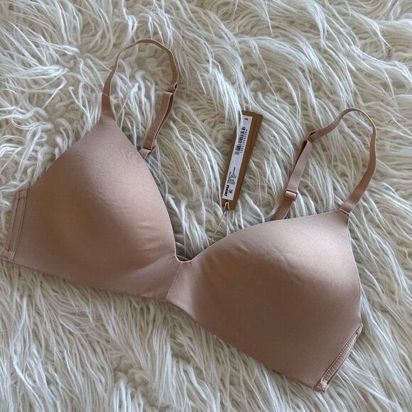 Skims Wireless Form T-shirt Bra Clay Size 36A - Picture 3 of 6